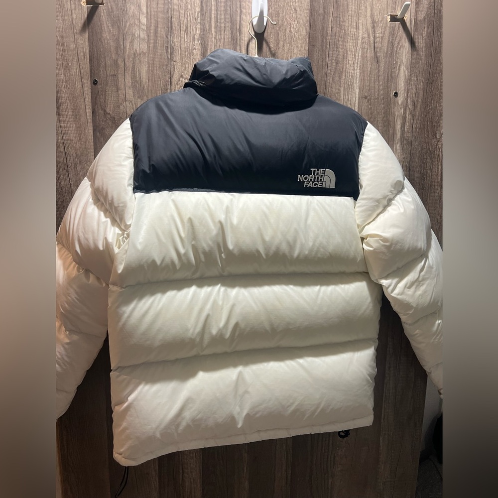 The North Face Men's Down 1996 Retro Nuptse Jacket White Size XS NWOT 700 - Picture 10 of 16